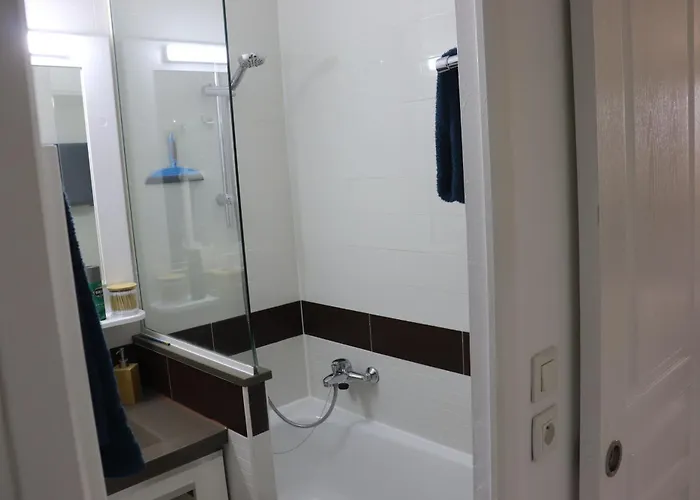 T2 Climatise Wifi Piscines Parking Saint-Raphaël