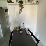 Apartment T2 Climatise Wifi Piscines Parking