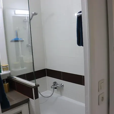 T2 Climatise Wifi Piscines Parking Saint-Raphaël